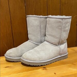 UGG Women's Classic Short II boot Dusty Pink